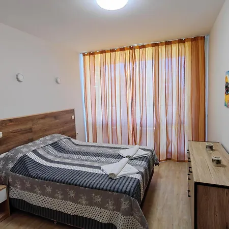Apartman с една спалня в комплекс Sunny Island *