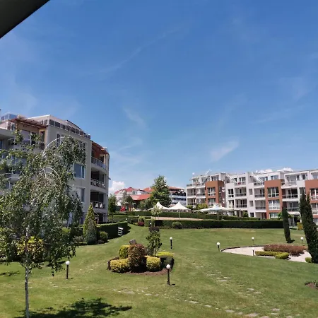 с една спалня в комплекс Sunny Island * Csernomorec